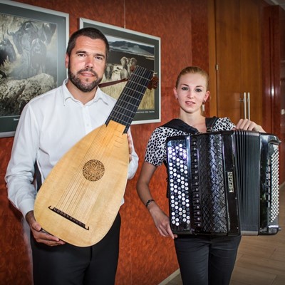 Astor Piazzolla a jeho výročí 100 let od narození v roce 2021… Close your eyes and listen/ Zavři oči a poslouchej