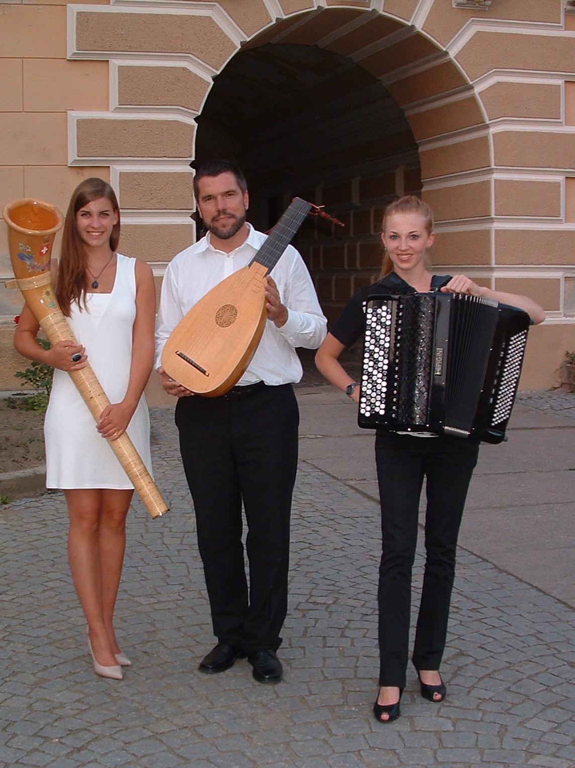 Spolupráce s dalšími umělci