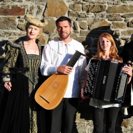 The music of poetry - the poetry of music